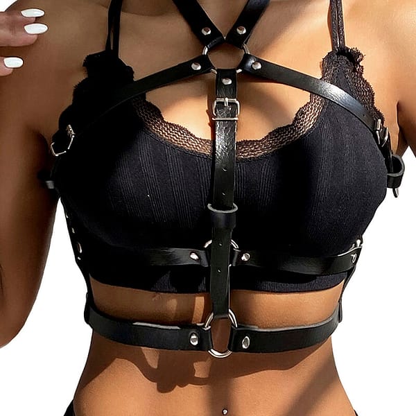 img_175174_d1c41c20d39e189c66b132382703addf_1.jpg SUBBLIME - LEATHER RING CHEST HARNESS BLACK ONE SIZE
