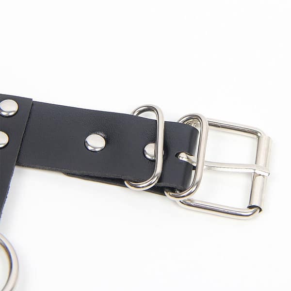 img_175248_283838a5a93db945593a348f0bcd8cf1_1.jpg SUBBLIME - HARNESS BRA AND NECKLACE WITH CHAINS ONE SIZE